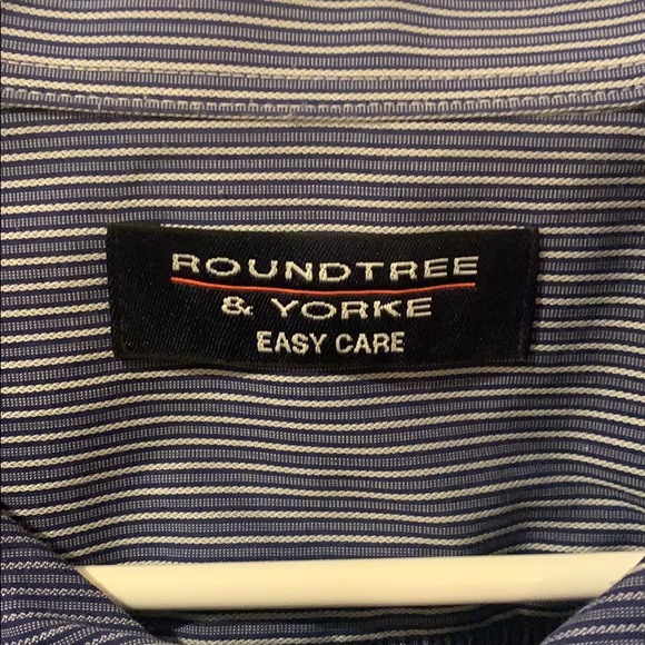 Roundtree & Yorke Button Down Shirt - Picture 2 of 2
